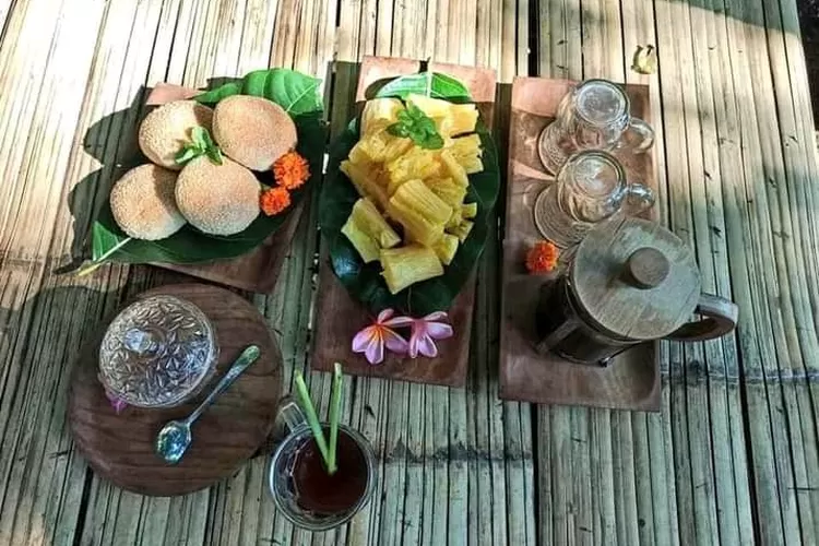 makan makan di desa ntt