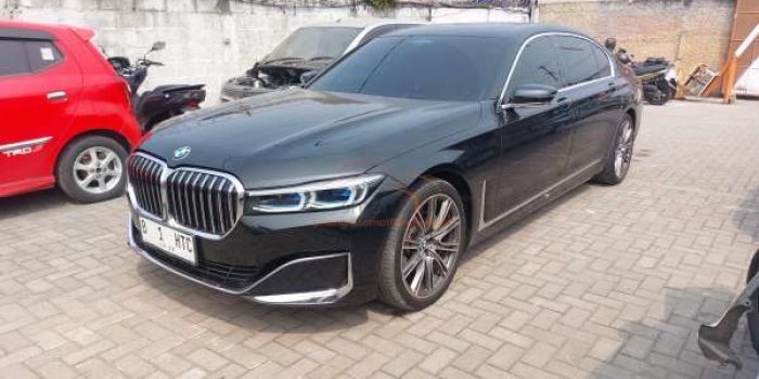 service mobil lelang
